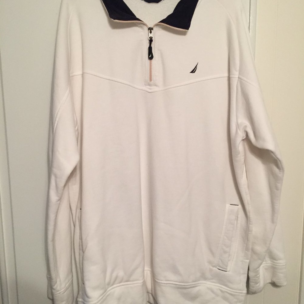 Nautica Fleece Sweatshiet (2XL)